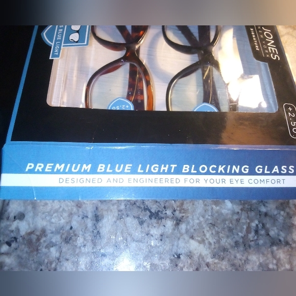 Jones New York Signature 2.50 - Picture 4 of 7